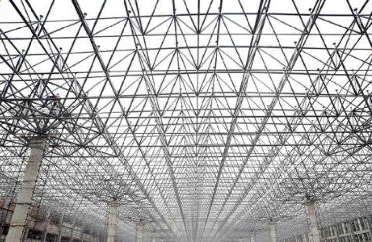 铁力网架公司为您分享干煤棚在后期的使用保养方法